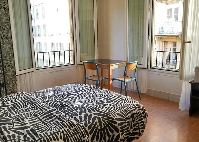Alpazur Hostel Nizza