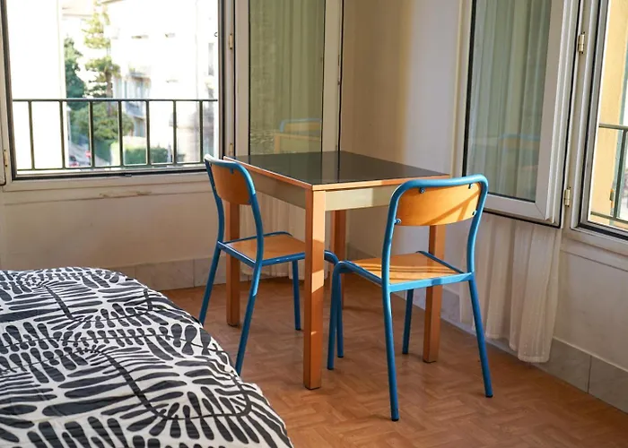 Hostel Alpazur *