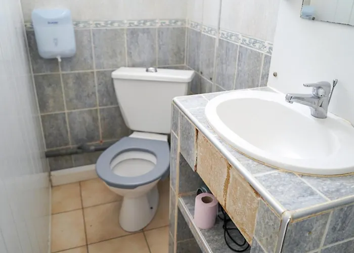 Hostel Alpazur Nicea