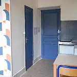 호스텔 Alpazur