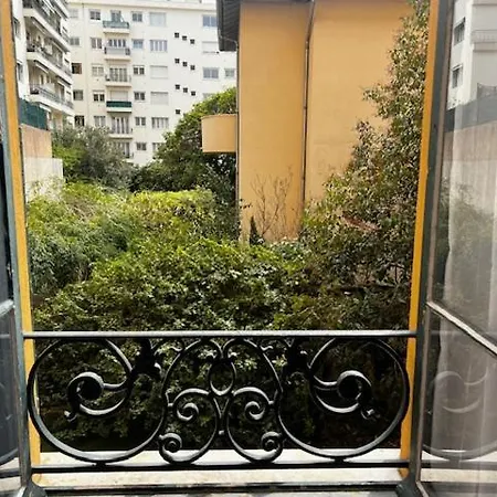 호스텔 Alpazur *