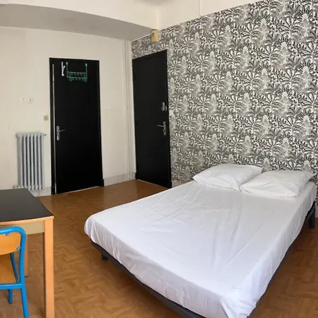 Hostel Alpazur *