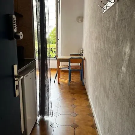 Alpazur Hostel Nice
