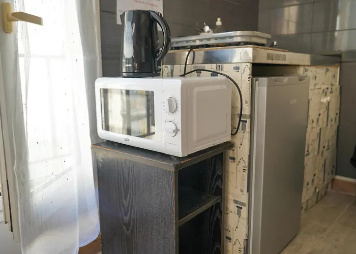 ホステル Alpazur ニース