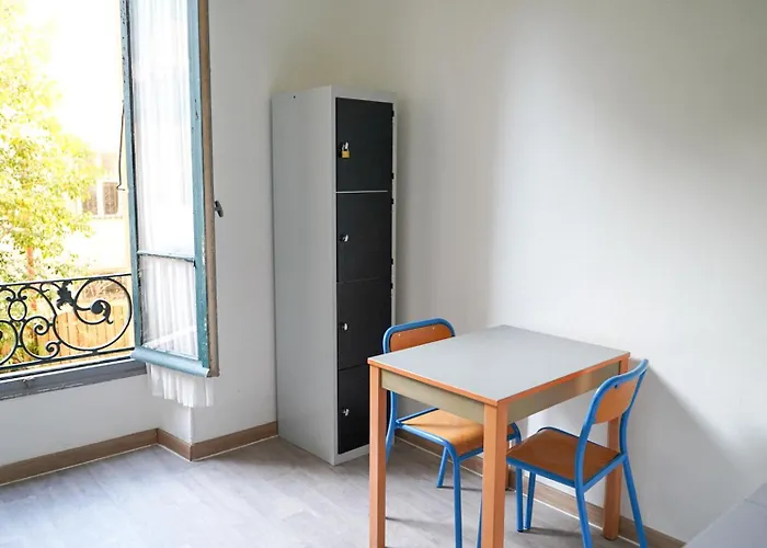 Alpazur ホステル