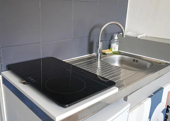 Alpazur Vandrerhjem Nice