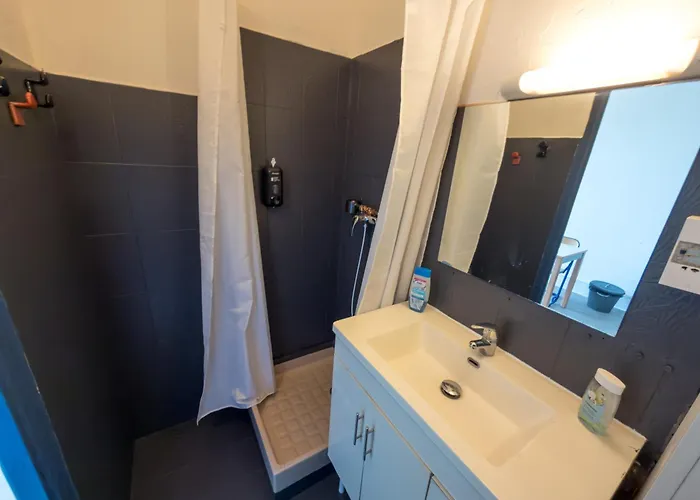 Alpazur Хостел *