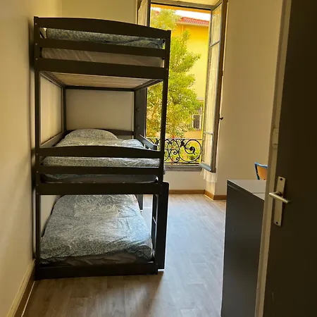 Alpazur Hostel *